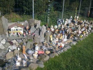 Eine Siedlung Gartenzwerge