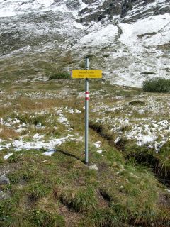 Zeinisjoch, die Wasserscheide Rhein - Donau